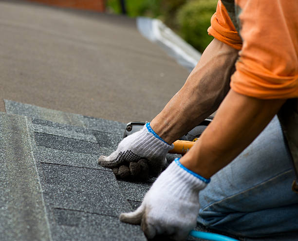 Best Commercial Roof Installation  in Johnston, IA